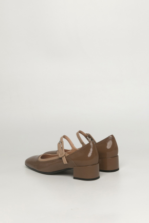 Naplak皮革密頭高跟鞋