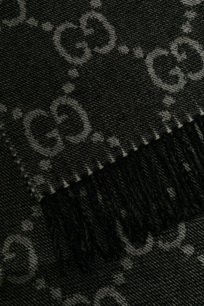 Gg Jacquard Pattern Knit With Tassels 圍巾