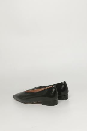 Naplak皮革平底鞋