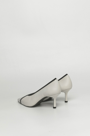 皮革密頭高跟鞋