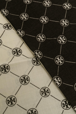 T Monogram Oblong 圍巾