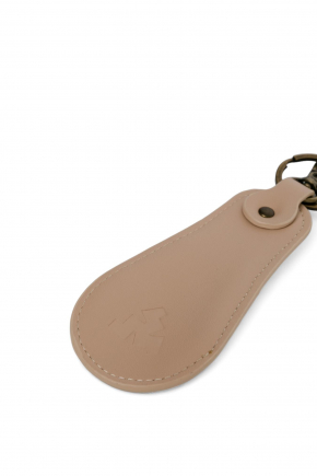 GRIMAS 皮革鞋抽匙扣 – 杏色 鎖匙扣/鎖匙扣