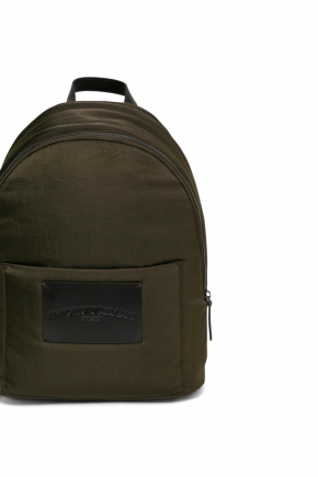 Padded Nylon Round 背囊